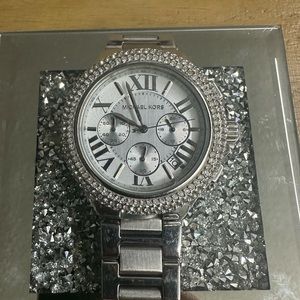 MK watch